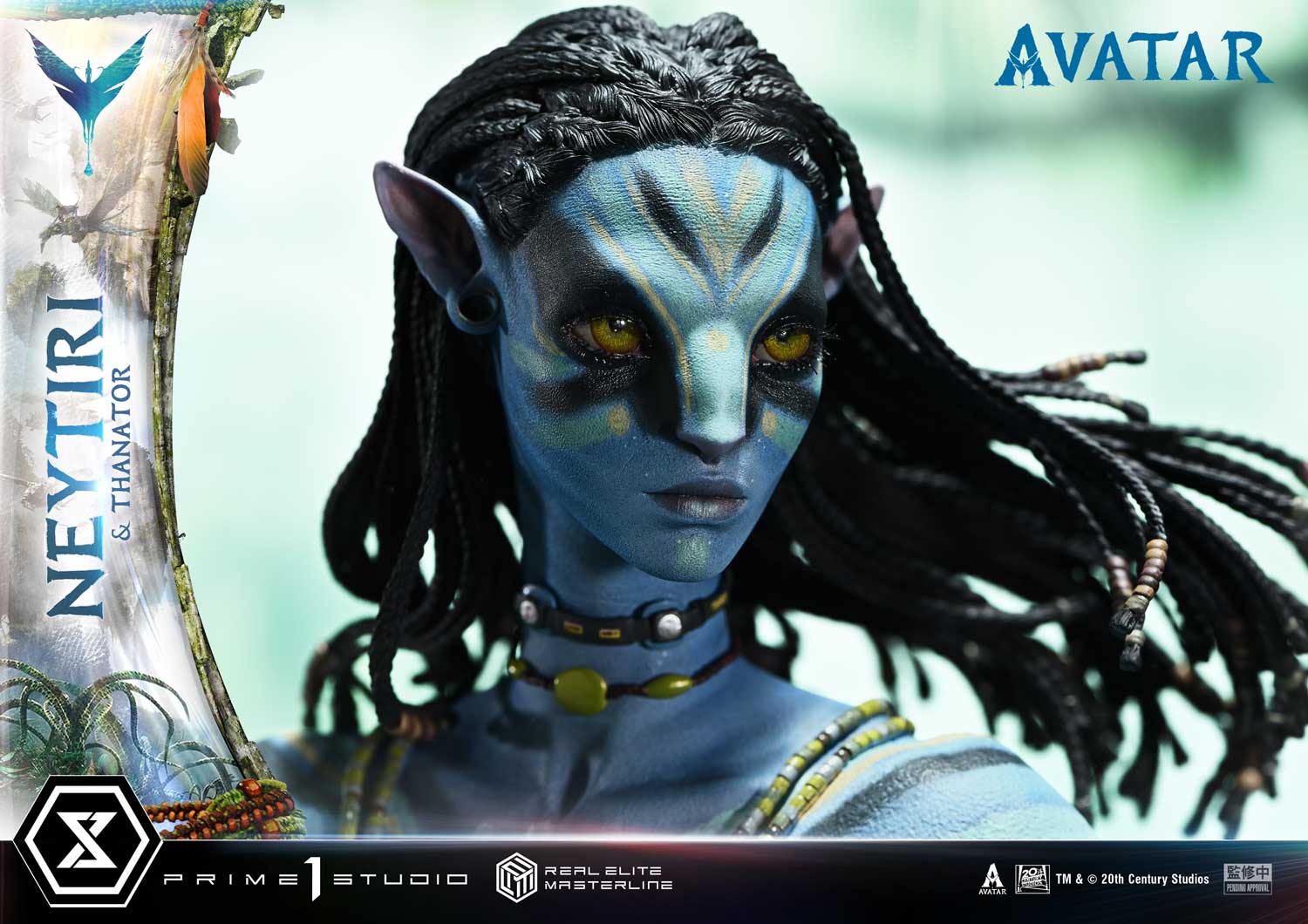 Real Elite Masterline Avatar (Film) Neytiri &amp; Thanator Avatar Legacy Collection