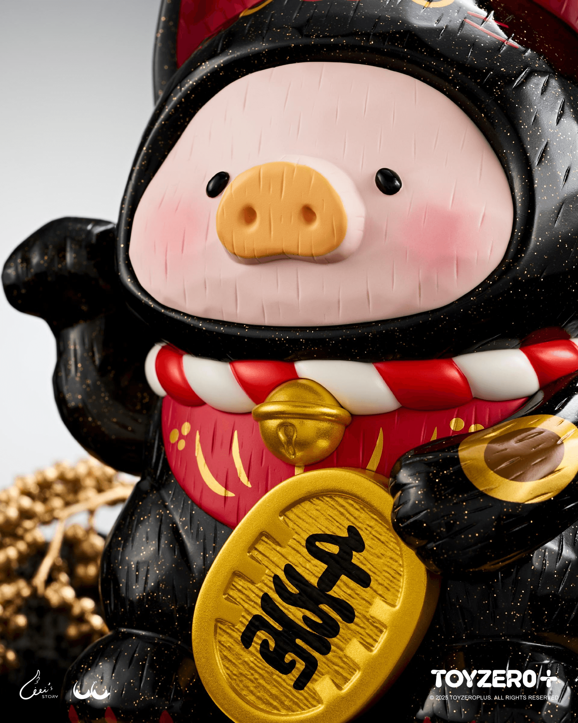 LuLu the Piggy - 18cm Wood-Carving Maneki Lu (Black Cat)