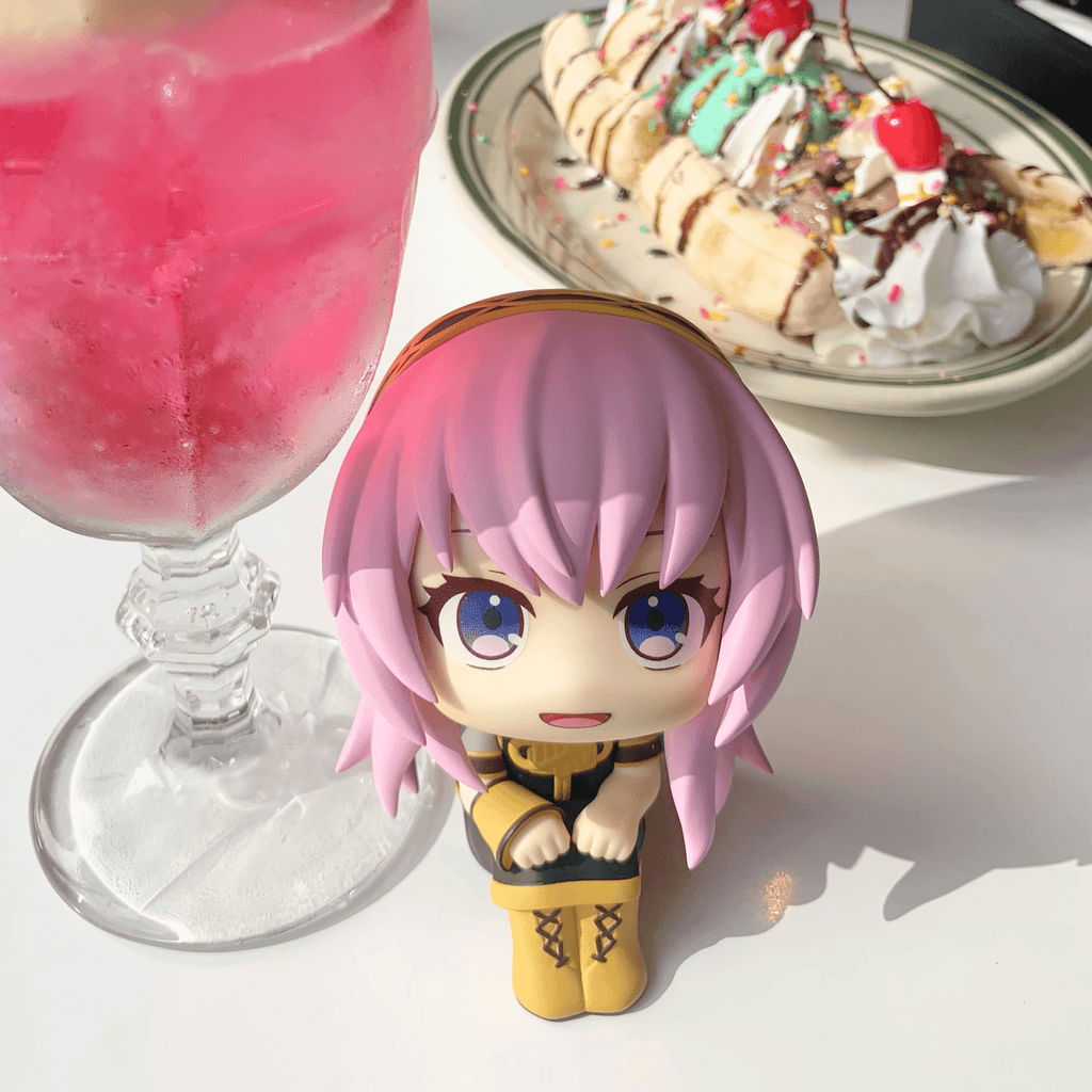 Lookup Megurine Luka &amp; KAITO set【with gift】