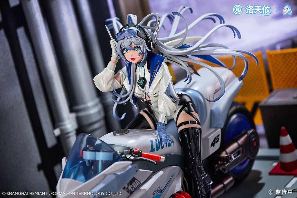 Vsinger Luo Tianyi Retro-Future Storm Driver Ver. 1/7 Complete Figure