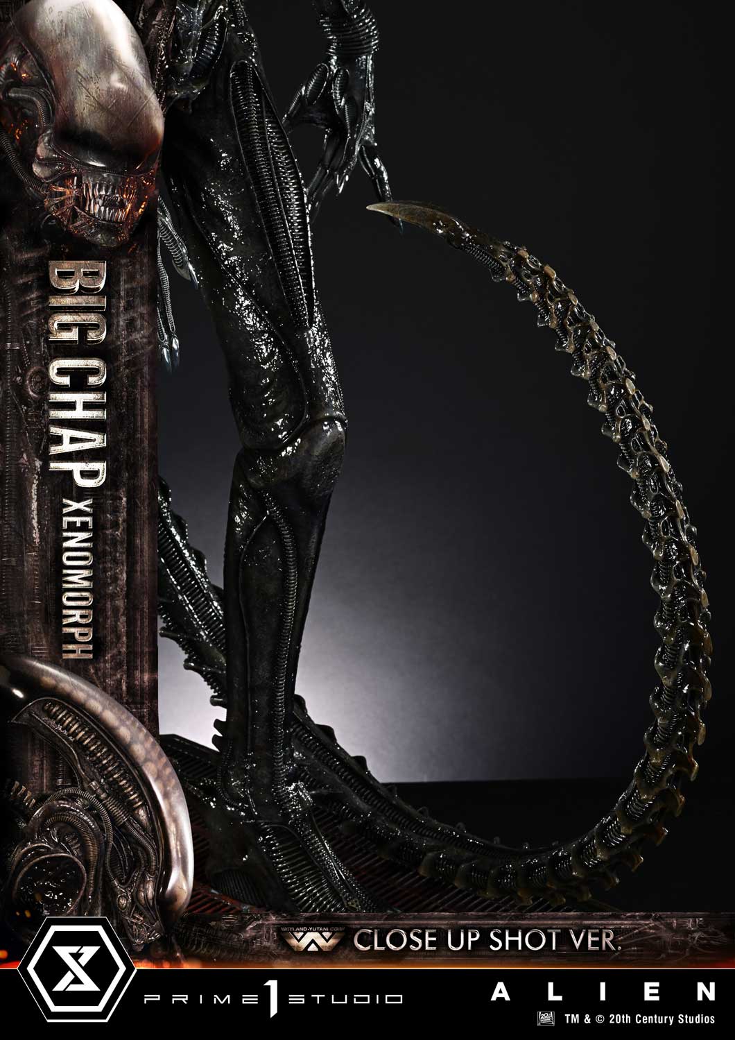 Museum Masterline XL Alien (Film) Big Chap Xenomorph Close Up Shot Ver.