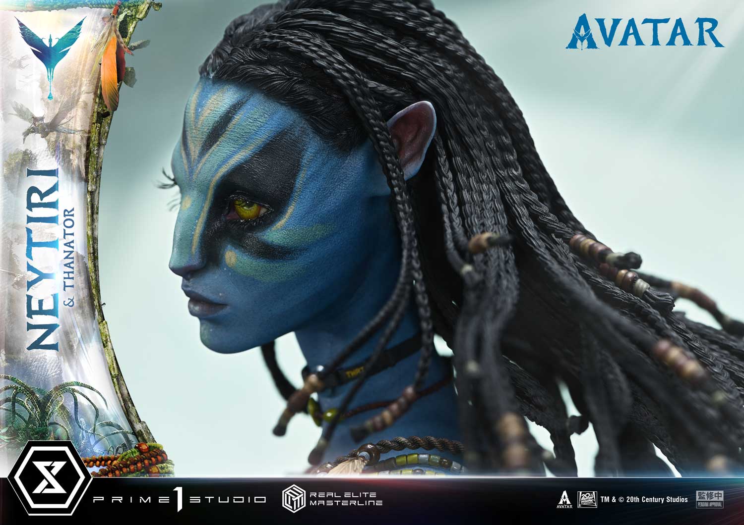 Real Elite Masterline Avatar (Film) Neytiri &amp; Thanator Avatar Legacy Collection