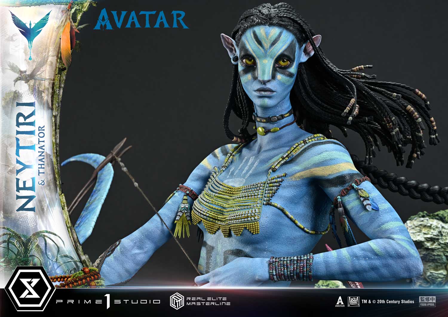 Real Elite Masterline Avatar (Film) Neytiri &amp; Thanator Avatar Legacy Collection
