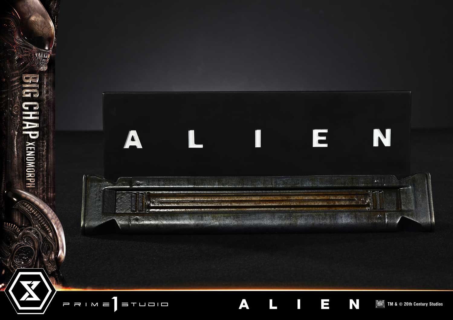 Museum Masterline XL Alien (Film) Big Chap Xenomorph Regular Ver. Bonus Version