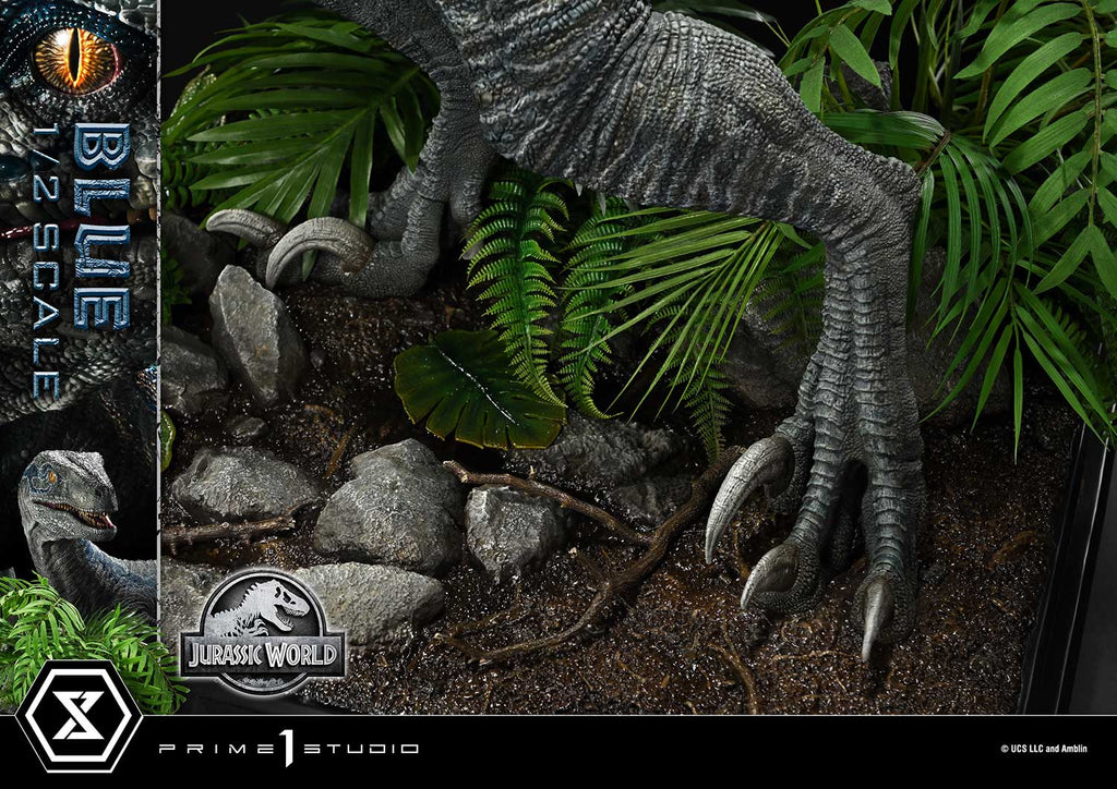Legacy Museum Collection Jurassic World: Fallen Kingdom (Film) Blue 1/2 Scale Bonus Version