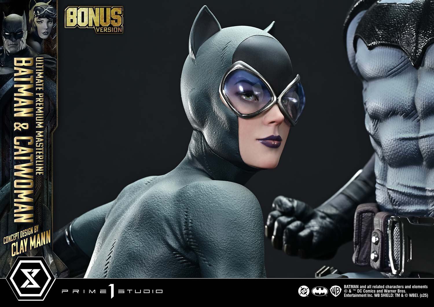 Ultimate Premium Masterline Batman (Comics) Batman &amp; Catwoman (Concept Design by CLAY MANN) Bonus Version