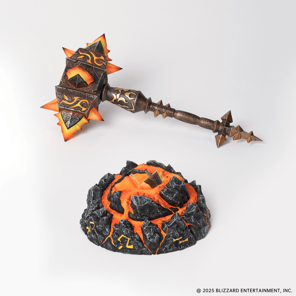 World of Warcraft® Sulfuras, Hand of Ragnaros Collector's Edition Replica