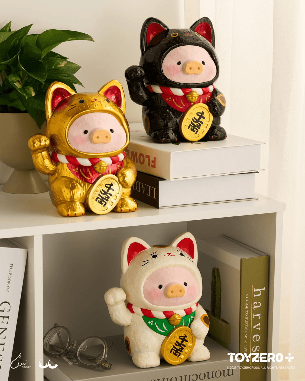 LuLu the Piggy - 18cm Wood-Carving Maneki Lu (Golden Cat)