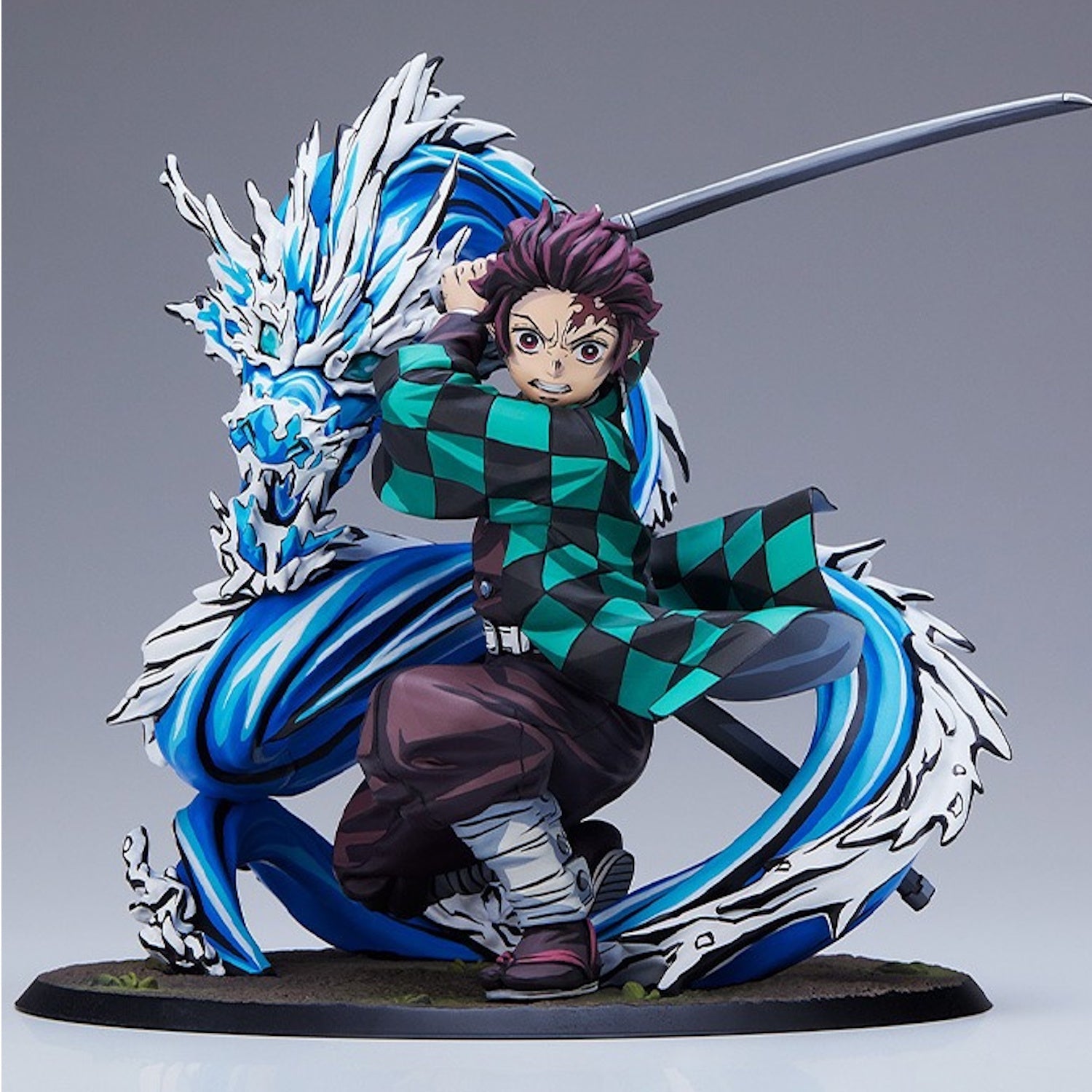 Demon Slayer: Kimetsu no Yaiba - Tanjiro Kamado Total Concentration 1/8 Scale Paint Ver. Figure