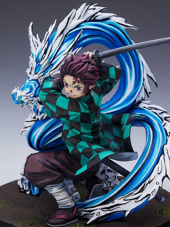Demon Slayer: Kimetsu no Yaiba - Tanjiro Kamado Total Concentration 1/8 Scale Paint Ver. Figure