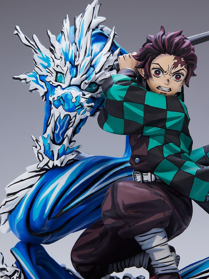 Demon Slayer: Kimetsu no Yaiba - Tanjiro Kamado Total Concentration 1/8 Scale Paint Ver. Figure