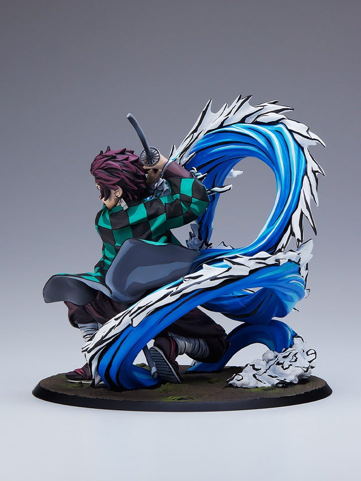 Demon Slayer: Kimetsu no Yaiba - Tanjiro Kamado Total Concentration 1/8 Scale Paint Ver. Figure