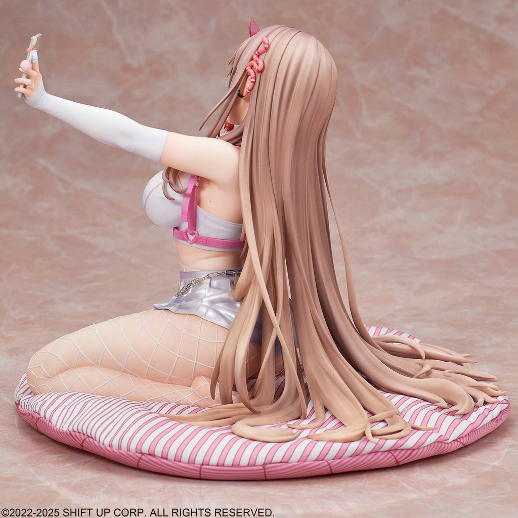 GODDESS OF VICTORY: NIKKE Viper 1/4 Complete Figure