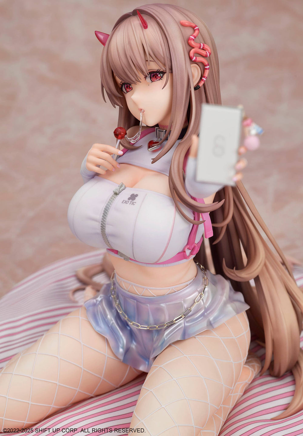 GODDESS OF VICTORY: NIKKE Viper 1/4 Complete Figure