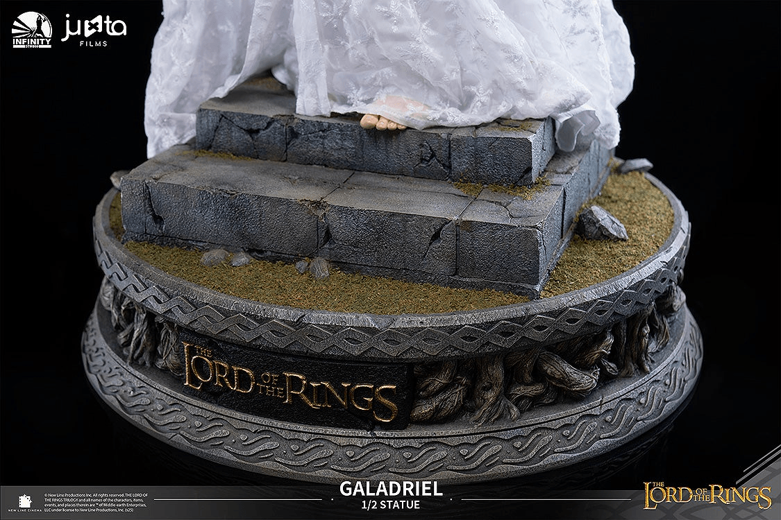 Infinity Studio "The Lord of the Rings" - 1/2 Scale Galadriel