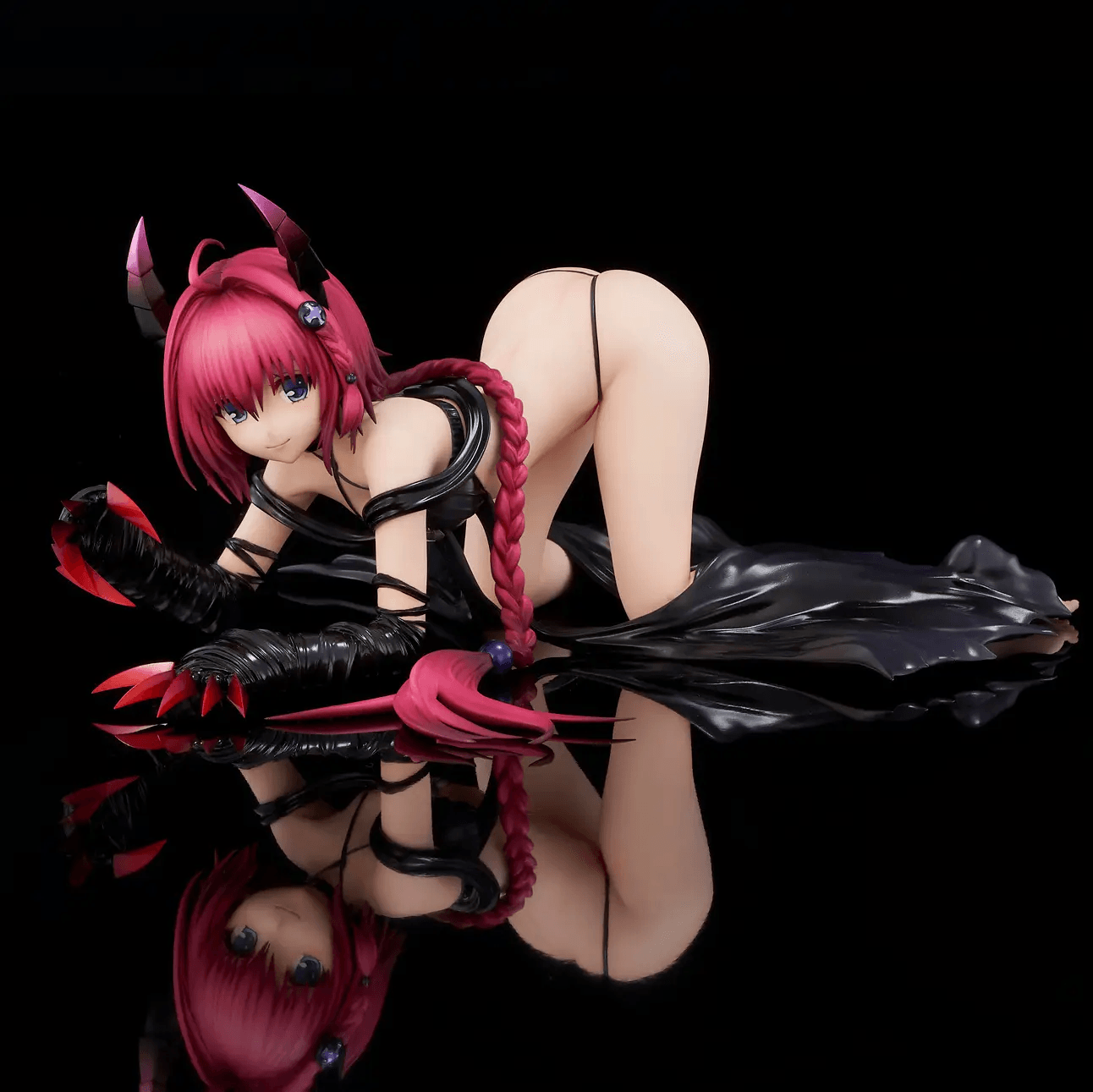 To Love-Ru Darkness – Mea Kurosaki Darkness Ver. 1/6 Scale (Renewal Package Edition)