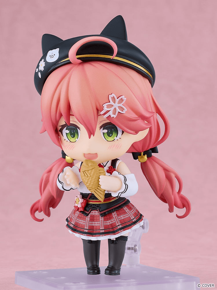 Nendoroid Sakura Miko: Casual Outfit Ver. No.2888