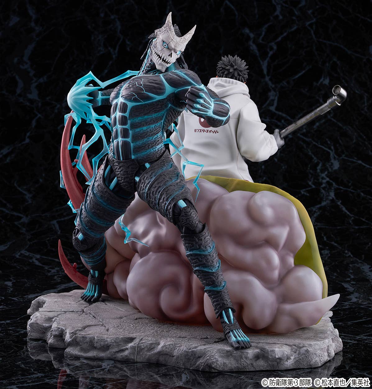 Kaiju No. 8 &amp; Kafka Hibino 1/7 Scale Figure