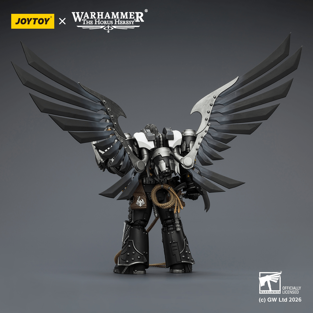 Raven Guard Corvus Corax, Primarch of the XIX Legion with artificer-crafted lightning talons, archaeotech pistols, and whip