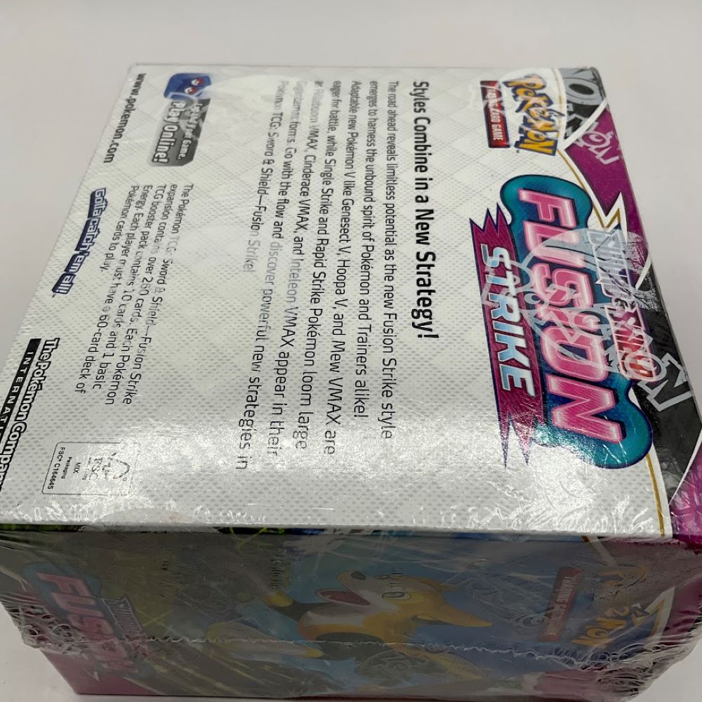 Pokemon: Sword & Shield Fusion Strike Booster Box #2 *See Pictures*