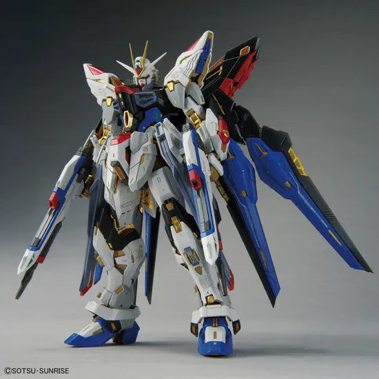 Gunpla: Gundam SEED Destiny - "ZGMF-X20A Strike Freedom Gundam", MGEX 1/100