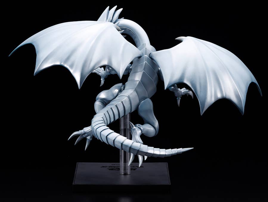 BLUE-EYES WHITE DRAGON OSHI WORKS