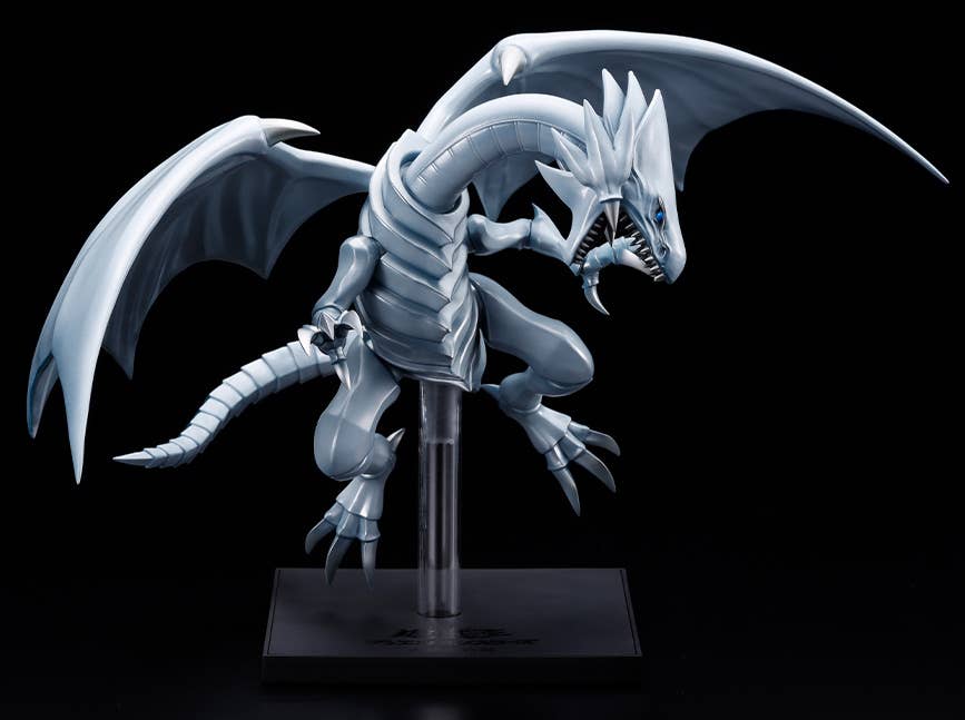 BLUE-EYES WHITE DRAGON OSHI WORKS