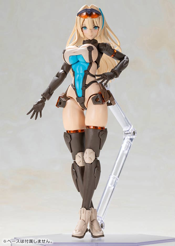 ZENITH GIRL - Front Mission Plastic Model