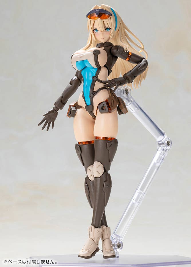 ZENITH GIRL - Front Mission Plastic Model