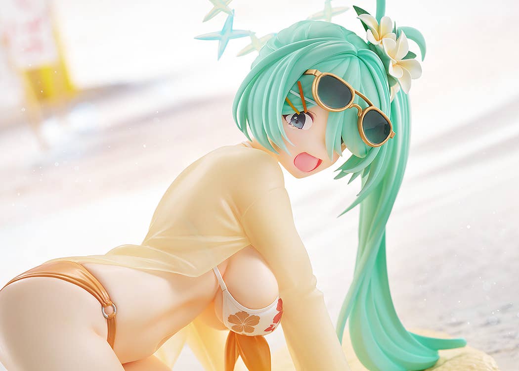 Hiyori (Swimsuit): Memorial Lobby Ver.