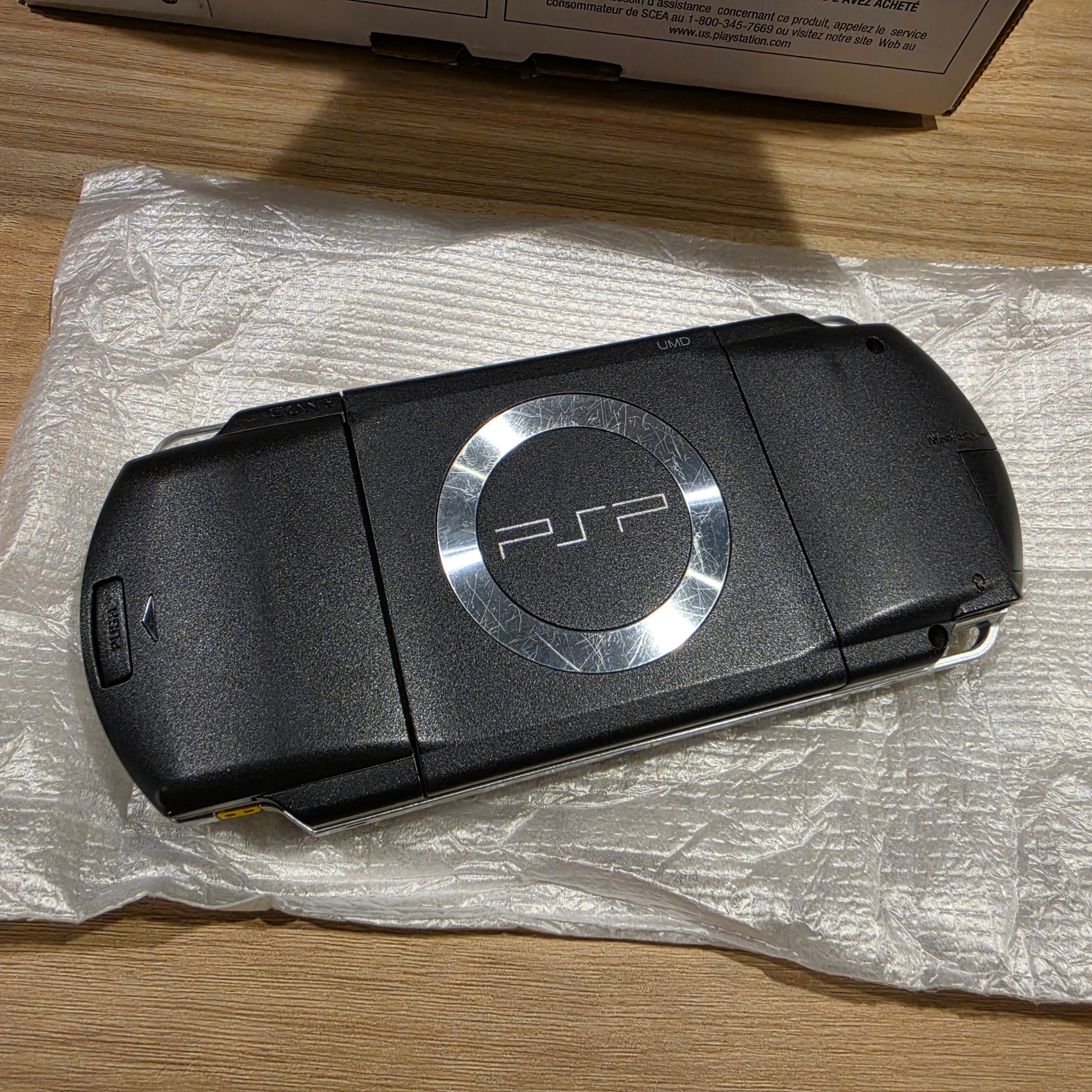 PSP 1000 with Box