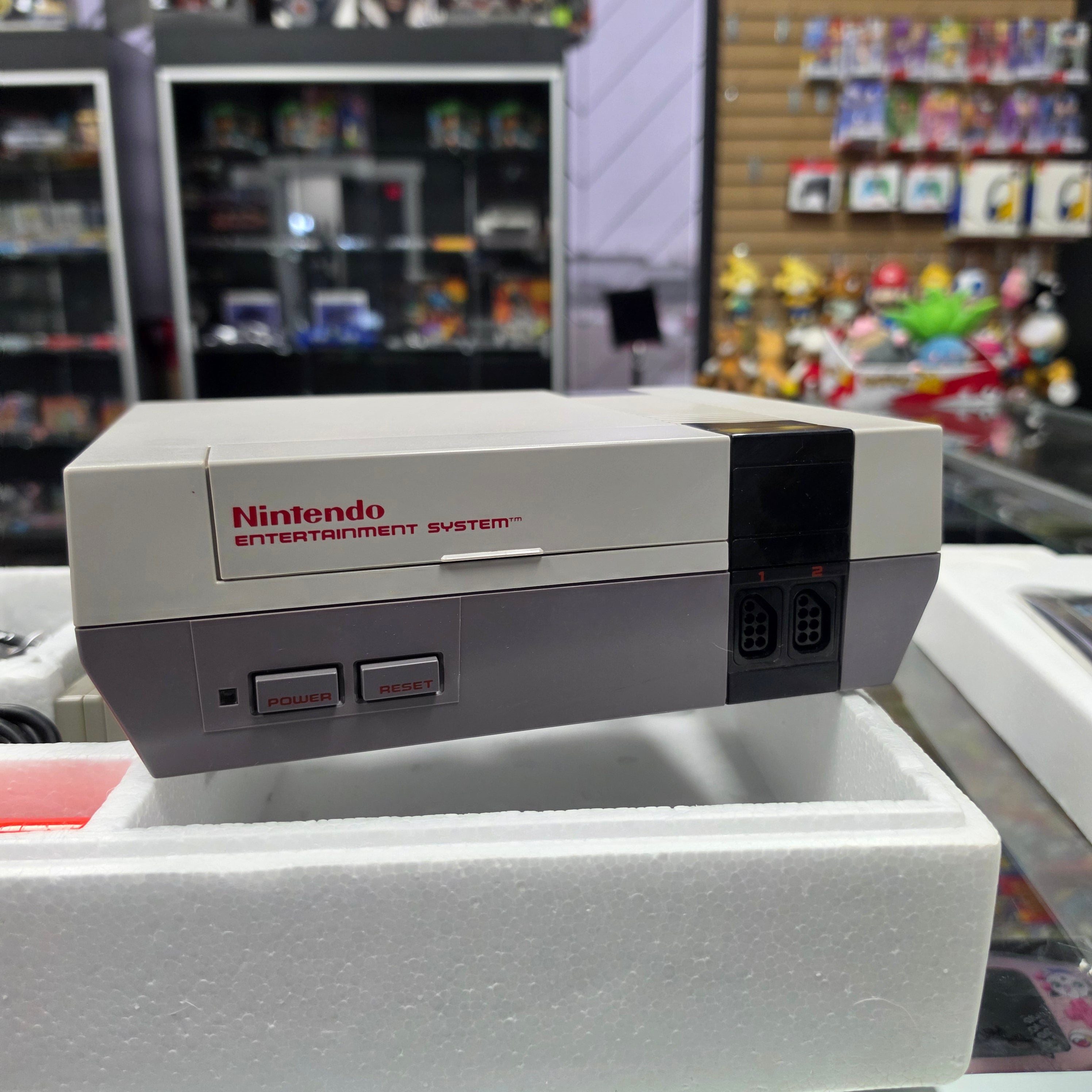 CIB Nintendo NES Action Set - Console Bundle