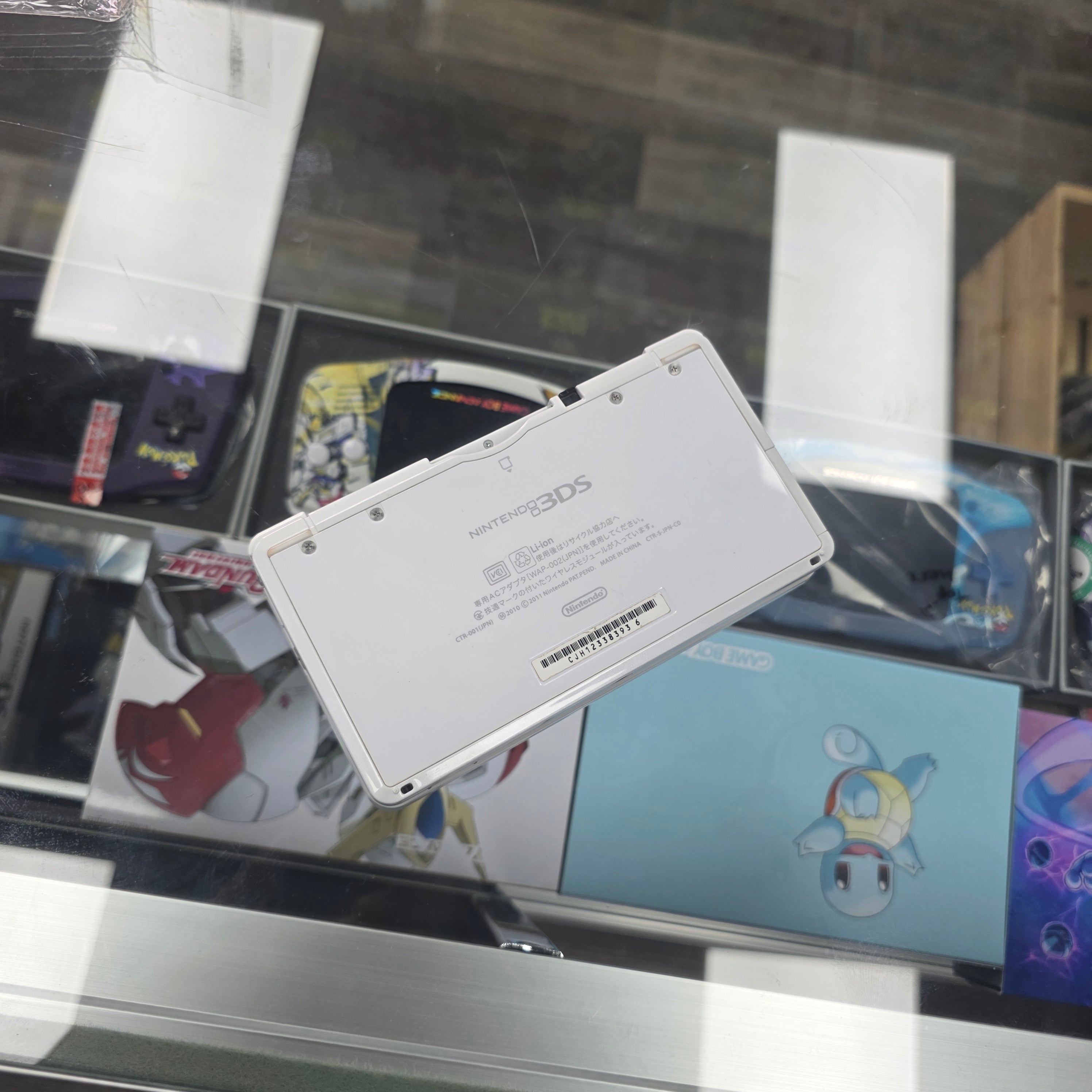 (Reshelled) Nintendo 3DS  White Handheld Console