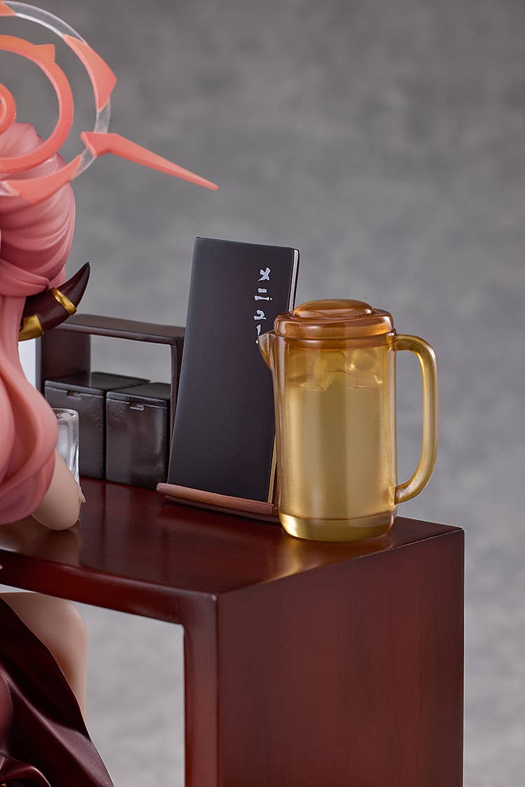 Aru (Dress): Memorial Lobby Ver.